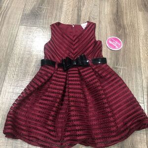 NEW Girl Burgundy Red Dress with Black Bow Size 4 Party Dress Formal Dress